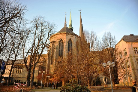 Khoảnh khắc giao mùa ở Luxembourg - 5 Đường phố nhộn nhịp trong giờ tan tầm se lạnh của mùa thu