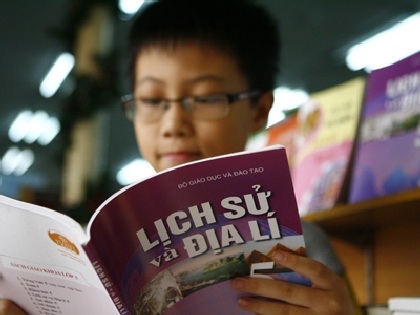 Cần một “Tổng công trình sư” cho “bài toán” SGK - 1 Chương trình SKG phổ thông hiện tại đang còn nhiều bất cập