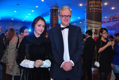 Tiếp tục cập nhật