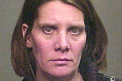 Julie P.Franck, người đã cả gan tấn công và cướp mẹ ruột của mình