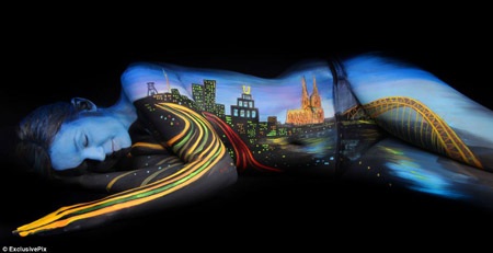 Độc đáo nghệ thuật đưa “thiên nhiên” lên cơ thể người