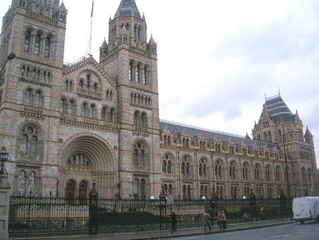 Thi và phỏng vấn học bổng trường MPW