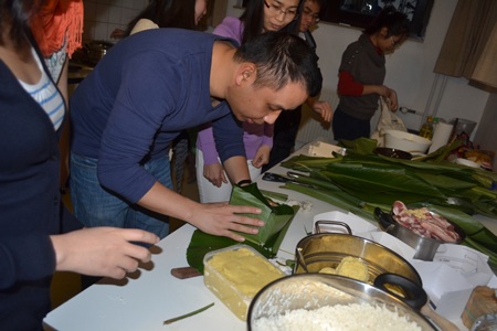 “Đón” Tết Việt muôn nơi cùng Dân trí - 10 Du học sinh tại