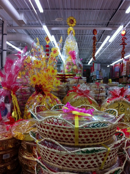 “Đón” Tết Việt muôn nơi cùng Dân trí - 15 Sắm Tết chiều 30 trên đất Mỹ - Ảnh: Hoa Quỳnh