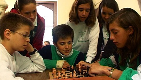 Học bổng 100% học phí - Trường nội trú Brooke House, Anh quốc - 2 Đăng ký học tại