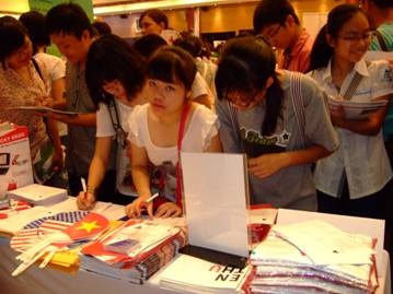 Triển lãm giáo dục Mỹ 2013