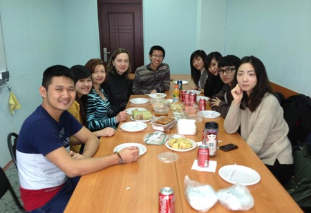 “Xuân này con không về mẹ à!” - 2 Văn Thiên Hào