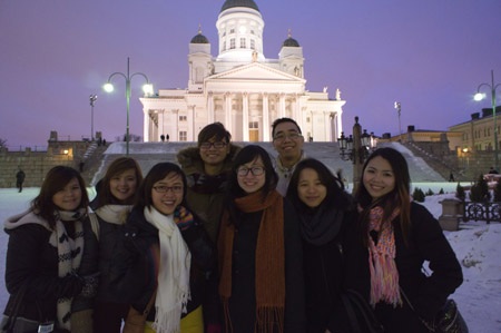 Nhóm DHS đại diện từ Phần Lan