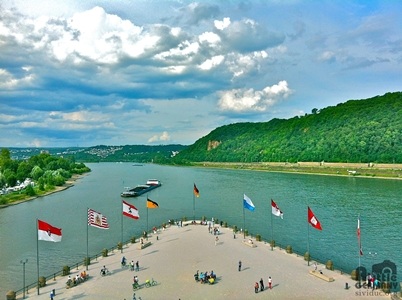 “Nơi mẹ gặp cha”