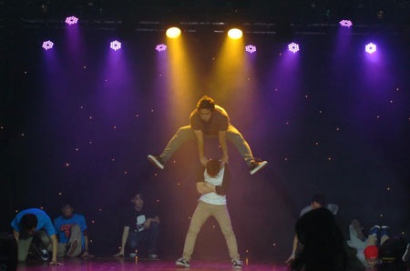 MOVSA 2013: Khi DHS Việt “đốt cháy” Melbourne bằng âm nhạc - 6 HĐ