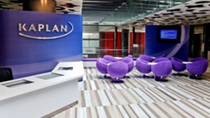 Du học Anh: Làm sao để rút ngắn thời gian và chi phí học tập? - 2 Tổ chức giáo dục Kaplan với hệ thống chương trình học đa dạng