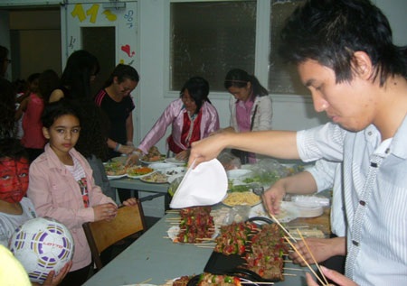 Các bạn sinh viên Việt