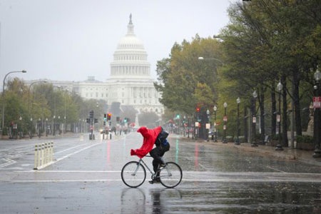 Du học là… lớn lên từ những trận bão - 1 Bão Sandy đến Washington DC. Nguồn: Internet