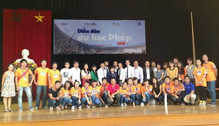 Nơi “chắp cánh” cho giấc mơ du học Pháp - 2 Ban tổ chức Diễn đàn du học Pháp