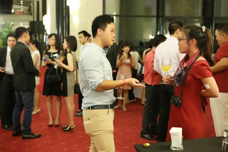 Trần Đức Việt, du học sinh hiện đang học về Khách sạn và Du lịch tại Lausanne