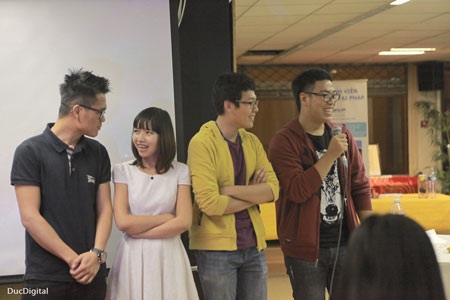 Du học sinh Việt đón “Tết trung thu” sớm ở Paris - 2 Màn giao lưu giữa người chơi và khán giả cũng đã đem lại nhiều phút giây thư giãn