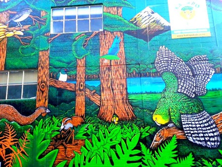 Sống xa xứ, chắc hẳn không chỉ có tôi mà còn nhiều ng