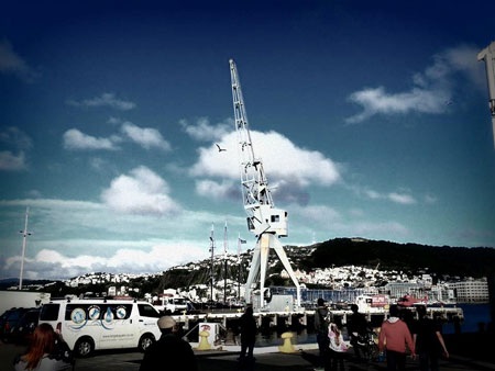 Tạo hóa thật kì lạ khi mà chỉ cách Việt