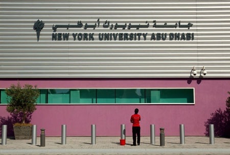 Trường Mỹ xuất khẩu danh tiếng, liệu còn tự do học thuật? - 1 Cơ sở của ĐH New York ở Abu Dhabi, Các Tiểu Vương quốc Ả Rập Thống nhất