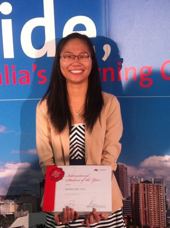 Ba cô gái Việt nức tiếng Adelaide - 1 Thu Hạnh - “International Student of The Year”