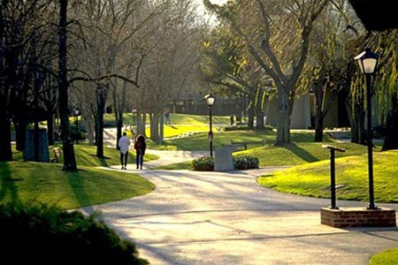 2/ Tại sao chọn Foothill & De Anza