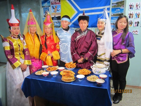 Lửa hữu nghị làm ấm Siberia - 2 Phần giới thiệu món ăn của cộng hòa Tuva