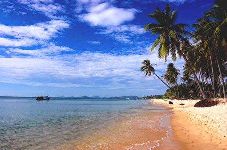 4 điểm đến tuyệt vời để tắm biển... mùa Đông - 2 Biển tại Phú Quốc trong xanh và thơ mộng (ảnh: Internet)