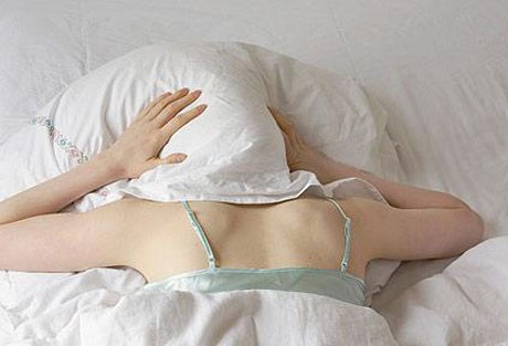 10 vật dụng cần thiết không thể quên khi du lịch nước ngoài - 3 5. Khăn tắm