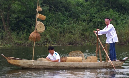 Những cô gái Cần Thơ ra Hà Nội chèo đò