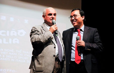 Đại sứ Việt Nam tại Ý, Nguyễn Hoàng Long và thị trưởng Marzabotto