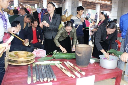 Tái hiện một không gian văn hóa đặc sắc chợ phiên vùng cao Tây Bắc