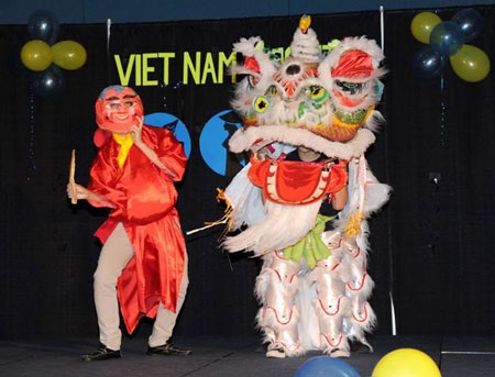 Đêm “Vietnam Night” ấn tượng của du học sinh Việt tại Mỹ - 6 Hà Trần