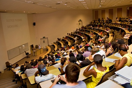 Lớp học “Thương mại quốc tế” miễn phí từ ĐH Birmingham, Anh Quốc - 1 Tại sao nên chọn