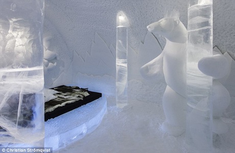 Vẻ đẹp độc đáo của khách sạn băng lớn nhất thế giới - 2 Quang cảnh trang trí trong các căn phòng VIP