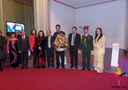 Tết năm Ngọ của người Việt trẻ tại Đức - 2 Chương trình có sự tham gia của đại sứ Nguyễn Thị Hoàng Anh