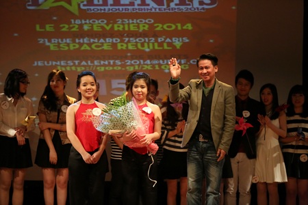 Ấn tượng đêm chung kết “Tìm kiếm tài năng trẻ 2014” của DHS Việt tại Pháp - 9 Bài: