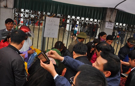 Thịt trâu chọi thua chỉ được bán với giá từ 800.0000 đồng đến hơn 1 triệu đồng/kg…