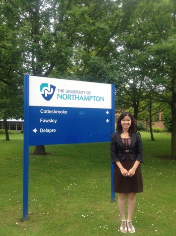 Học bổng 280 triệu tại đại học Northampton, Anh quốc - 2 Trường Kinh doanh Northampton nằm trong top 10% các trường của Anh được xếp hạng về