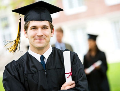 Sở hữu tấm bằng đại học Canada với chi phí thấp nhất - 3 Chuyển tiếp từ cao đẳng lên đại học là con đường dễ dàng và tiết kiệm để có tấm bằng đại học.