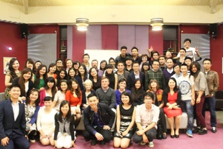 Học bổng 280 triệu tại đại học Northampton, Anh quốc - 4 Sinh viên Northamton tham dự Welcome party 2013
