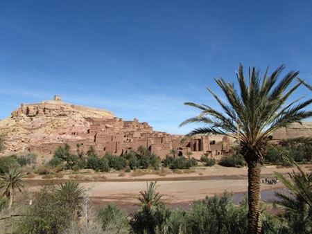 Qua nơi muối từng đắt ngang vàng ròng