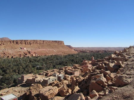 Qua nơi muối từng đắt ngang vàng ròng