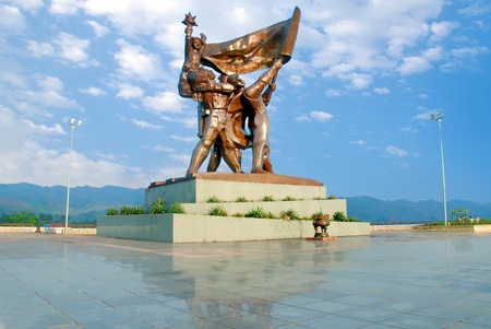 Chiến thắng vĩ đại ngày đó là niềm tự hào của biết bao thế hệ trẻ Việt