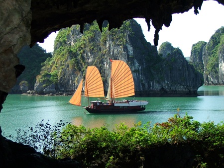 Sau “sự cố”, Việt Nam vẫn là “chốn đi về” của nhiều du khách - 1 Sau “sự cố”, Việt Nam vẫn là “chốn đi về” của nhiều du khách