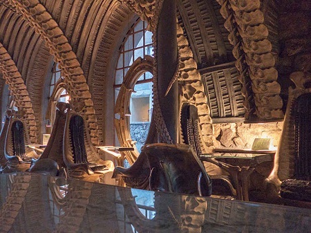 Quán bar “đáng sợ” nhất trên thế giới - 3 Quán bar “đáng sợ” nhất trên thế giới