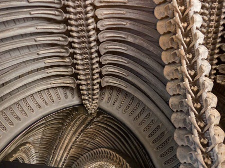 Quán bar “đáng sợ” nhất trên thế giới - 4 Quán bar “đáng sợ” nhất trên thế giới