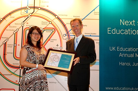 Du học Anh quốc cùng công ty tư vấn du học “TOP”: Chuyên nghiệp - hiệu quả - 1 Du học Anh quốc cùng công ty tư vấn du học “TOP”: Chuyên nghiệp - hiệu quả