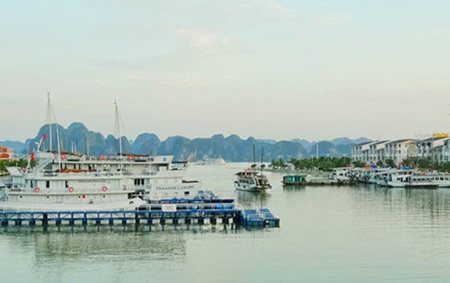 Cần nâng cao chất lượng, hiệu quả khai thác và phát huy giá trị di sản Vịnh Hạ Long - 2 Cảng du thuyền nhân tạo Tuần Châu lớn nhất Việt Nam