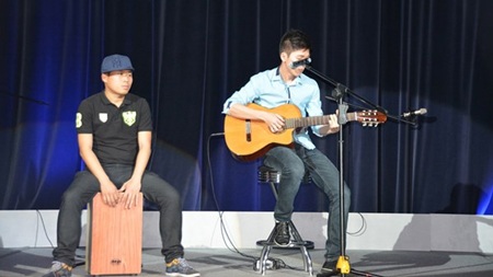 Cháy hết mình “Tài và Sắc” du học sinh Việt Nam tại Úc - 9 Theo