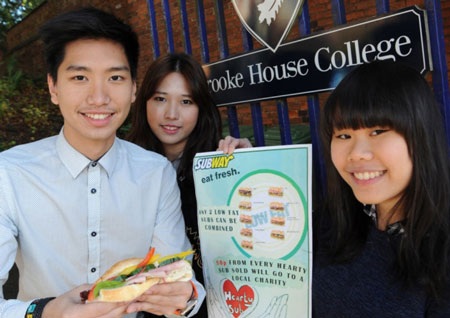 Học bổng 100% học phí trường nội trú Brooke House, Anh quốc - 1 Học bổng 100% học phí trường nội trú Brooke House, Anh quốc